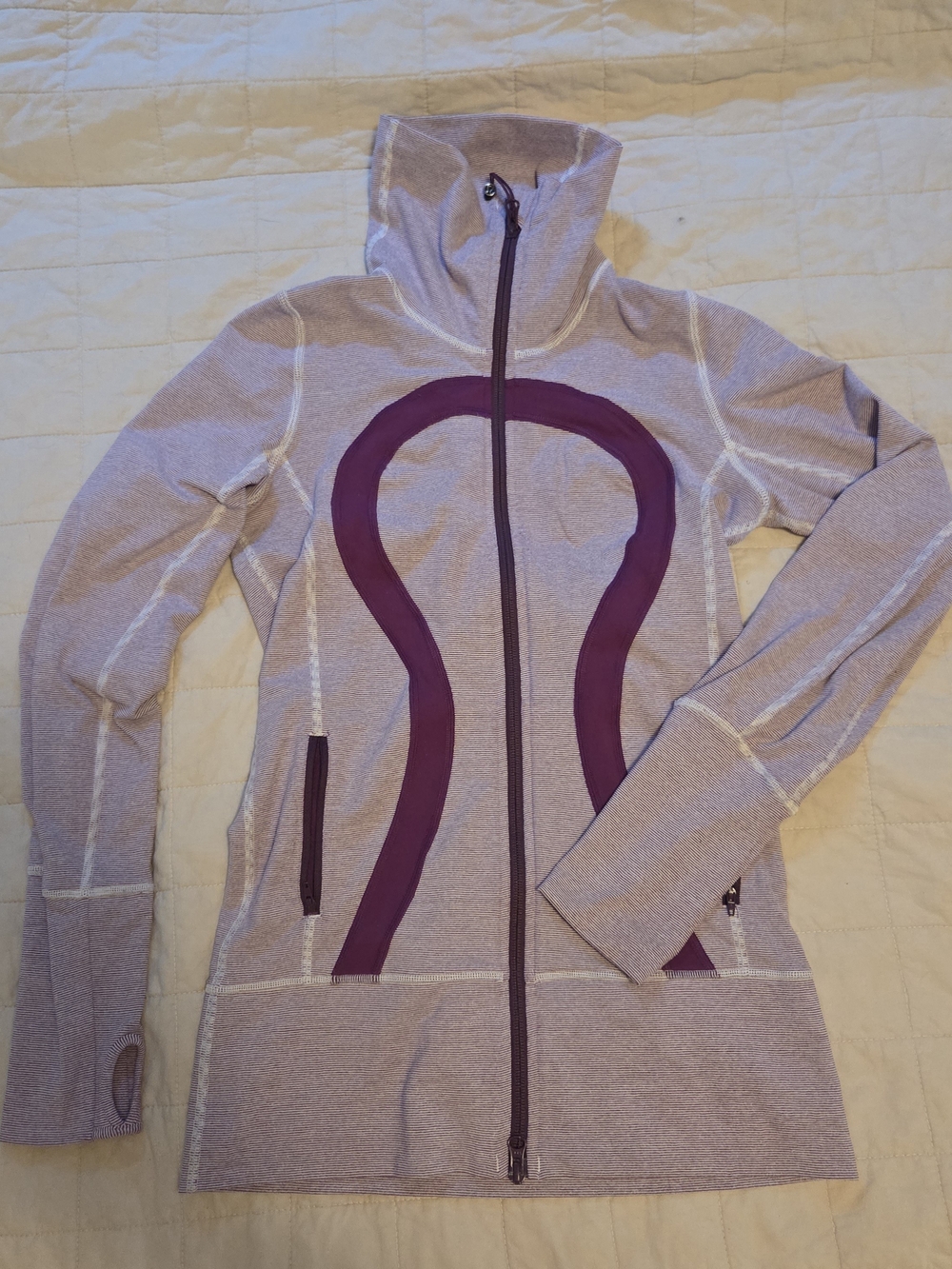 Lululemon In Stride Jacket Size 4 Purple